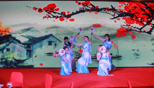 大禹漢光2018年“同心同行，共創(chuàng)未來”主題年會圓滿成功